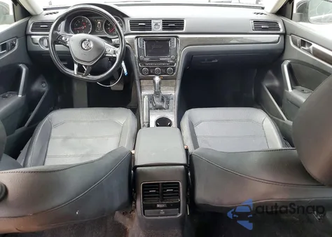 2016 Volkswagen Passat Se z USA, uszkodzony, nr VIN 1VWBS7A30GC024289